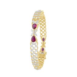 Stylish Diamond Netted 14KT Yellow Gold Diamond Bangle