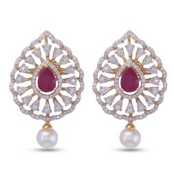 Glamorous Yellow Gold Earrings