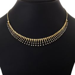 Aesthetic Diamond Studded Necklace