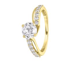 Charming Diamond Solitaire